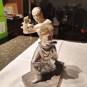 Gray and Cream Dynamic Sculpture Art Piece